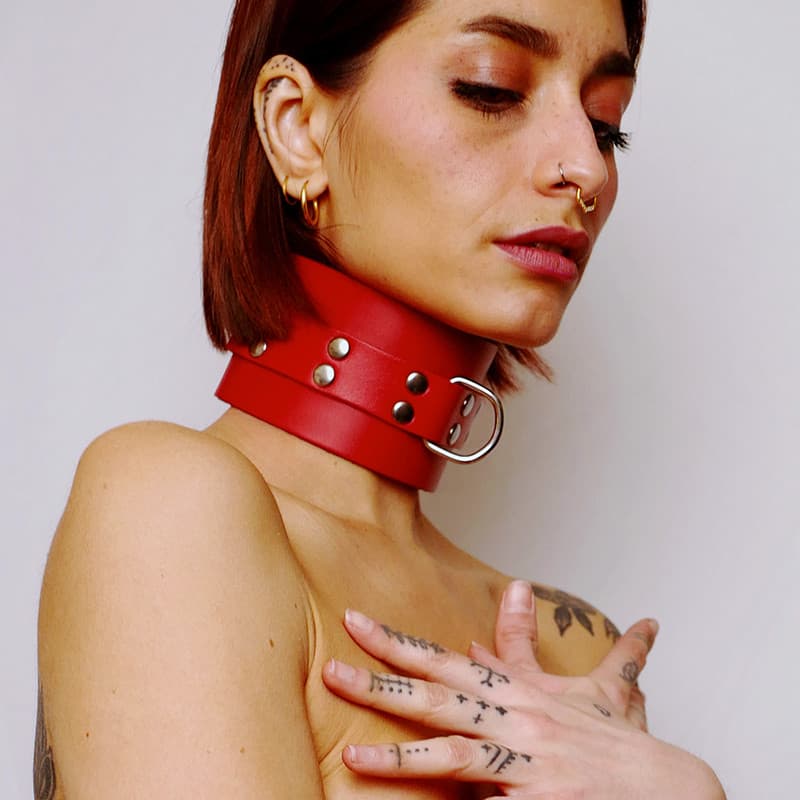 Choker minerve en cuir épais Rouge — vue 1